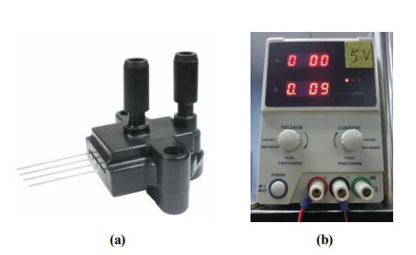 气压测量设备(a)气压传感器(b)气压传感器电源